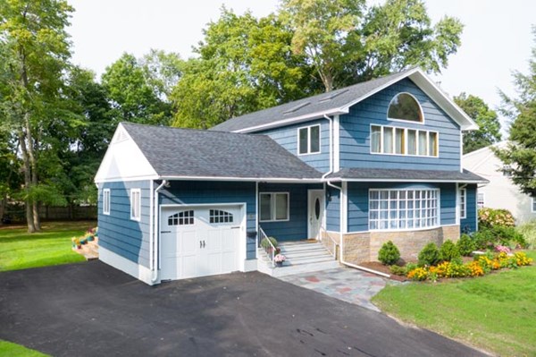 6 Carmel Road Andover, MA 01810 - Photo 5 of 42