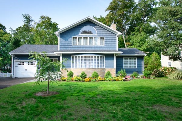 6 Carmel Road Andover, MA 01810 - Photo 9 of 42