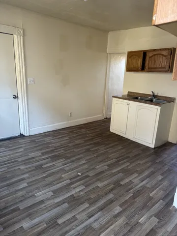 $165,000 | 183 Brook Street, Hartford, CT 06120