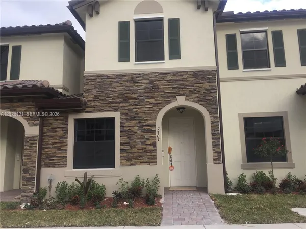 $2,950 | 9307 West 33rd Way, Hialeah, FL 33018