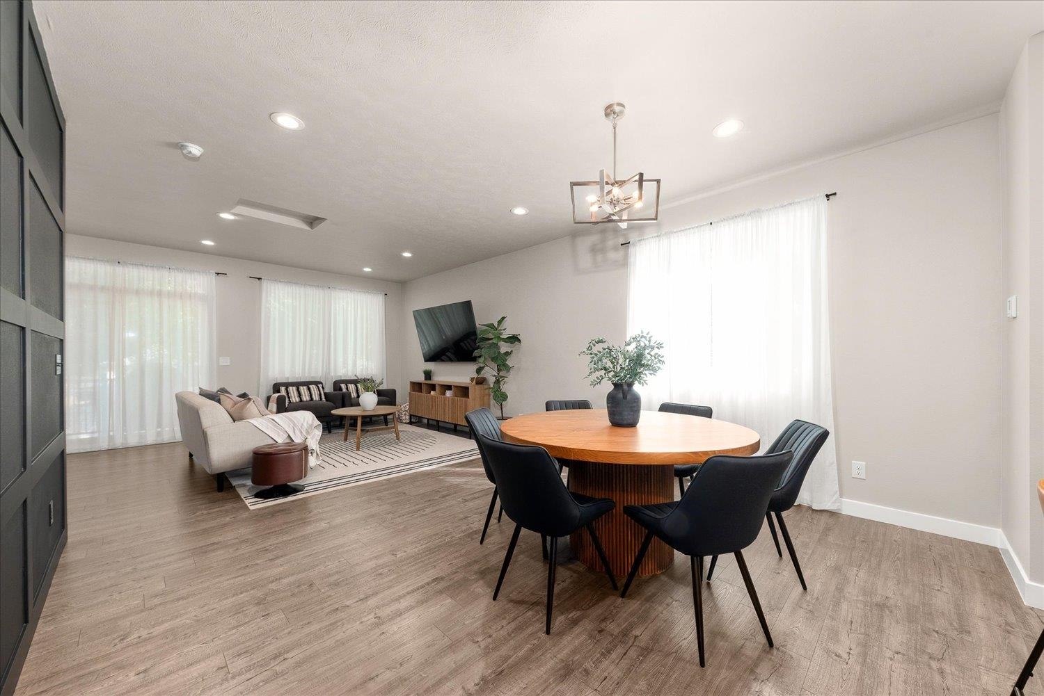 5908 North Monroe Street Spokane, WA 99205 - Photo 5 of 48