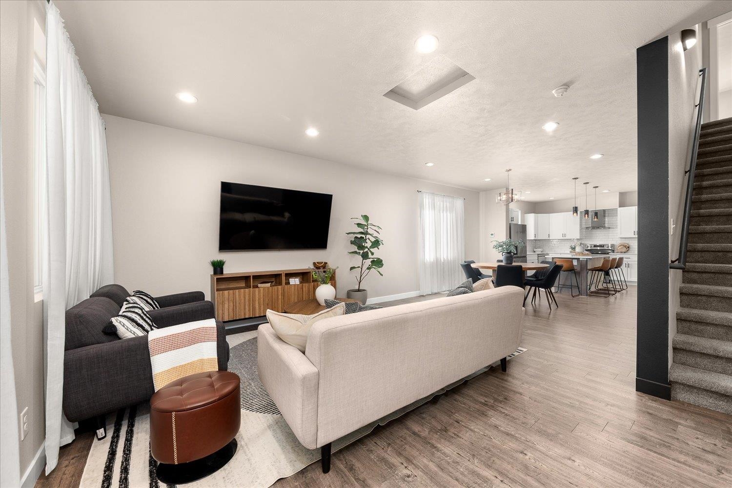 5908 North Monroe Street Spokane, WA 99205 - Photo 6 of 48