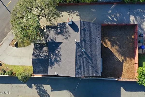 $1,349,000 | 2727 Altura Avenue, La Crescenta, CA 91214