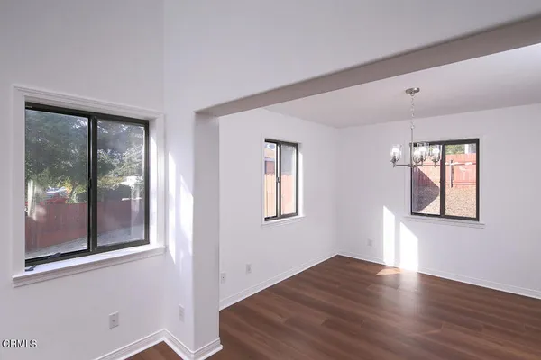 $1,349,000 | 2727 Altura Avenue, La Crescenta, CA 91214