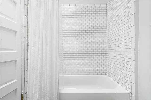 $2,300 | 106 Jefferson Street, Pittsburgh, PA 15212