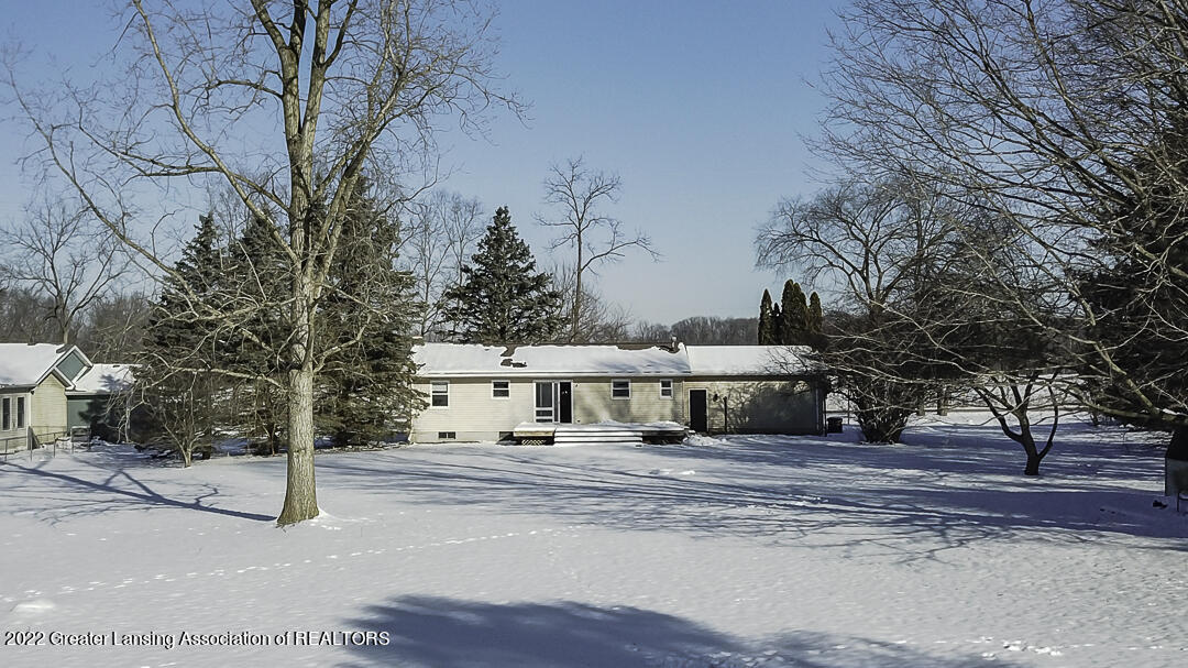 10296 Barnes Road Eaton Rapids, MI 48827 - Photo 24 of 32 10296_Barnes_Rd_200