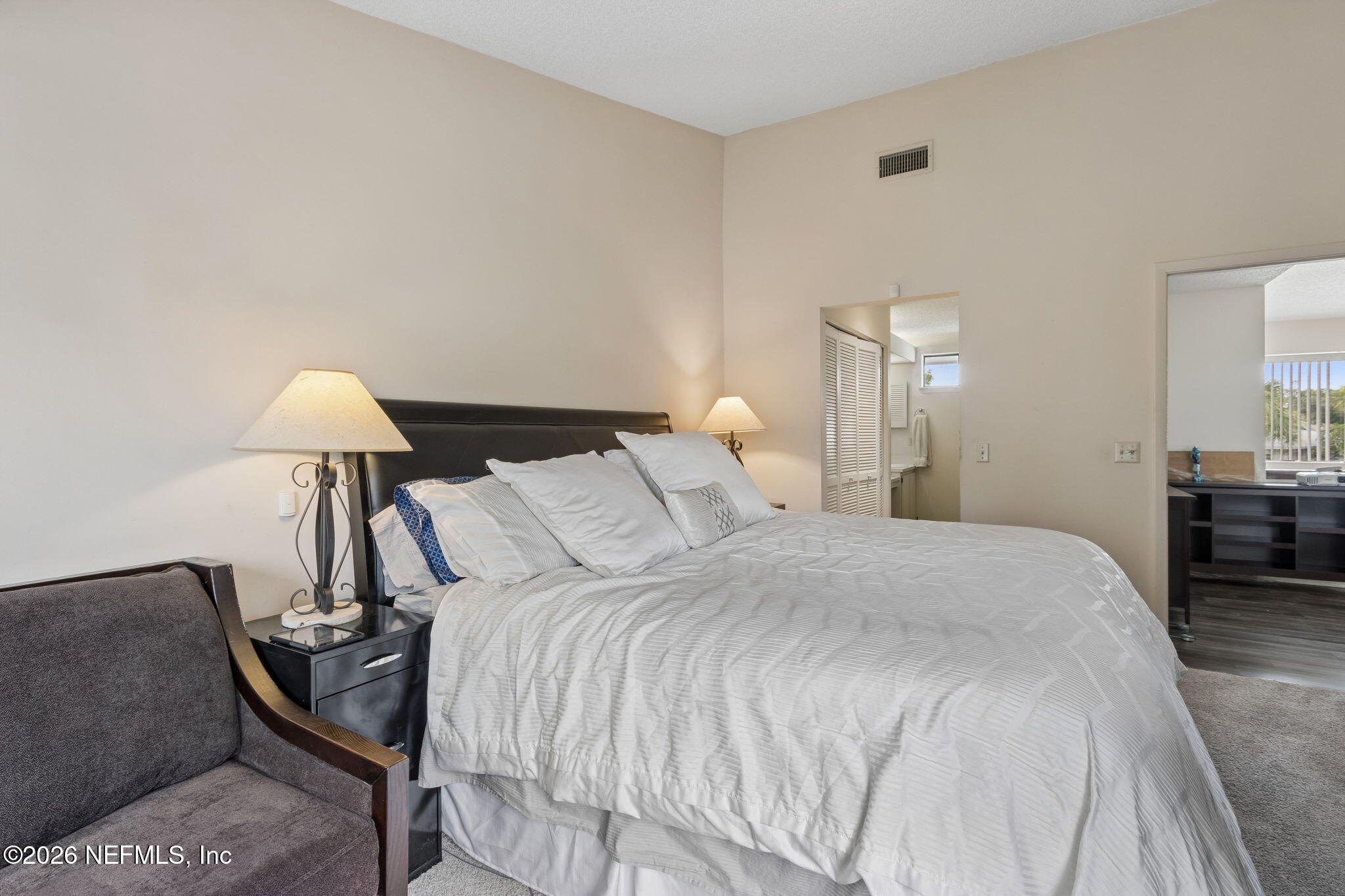 9360 Craven Road, Unit 304 Jacksonville, FL 32257 - Photo 28 of 46 25-web-or-mls-9360 Craven Dr-25