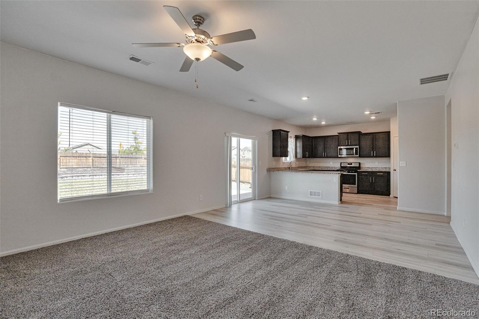 359 Maple Street Bennett, CO 80102 - Photo 10 of 26