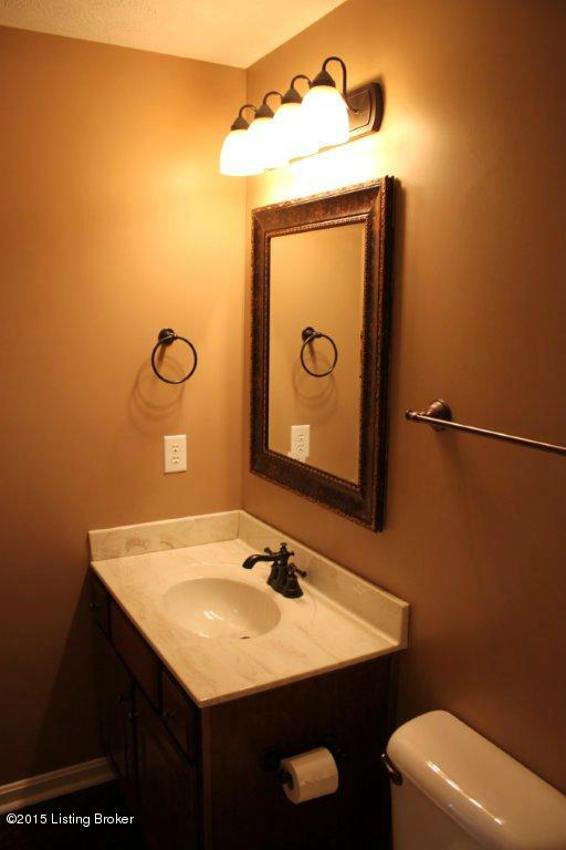 116 Portobello Road Radcliff, KY 40160 - Photo 20 of 36 IMG_7040