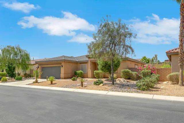 a view of a house with a outdoor space