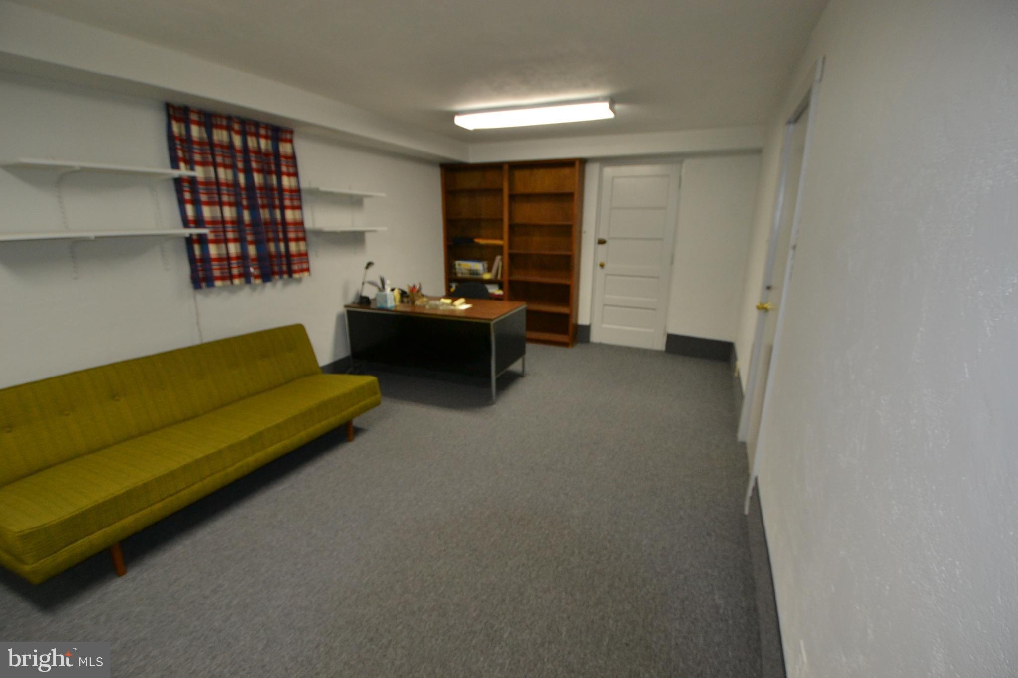 2323 Farringdon Road Baltimore, MD 21209 - Photo 16 of 22 Bedroom #4
