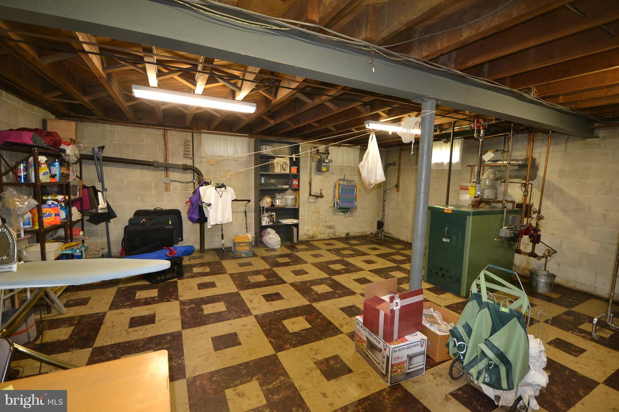 2323 Farringdon Road Baltimore, MD 21209 - Photo 19 of 22 Basement