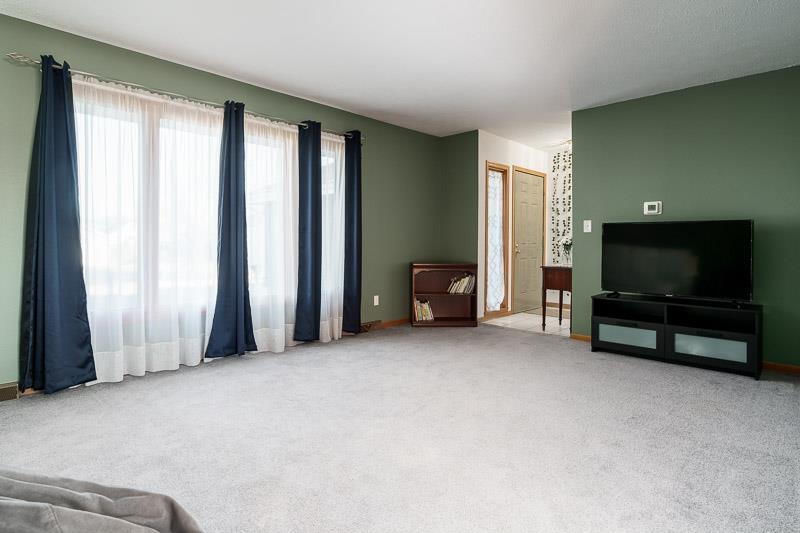 3430 North Trainer Road Rockford, IL 61114 - Photo 7 of 30 Gallery Image 7