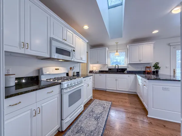 $619,000 | 3365 Anders Lane, Brookfield, WI 53005