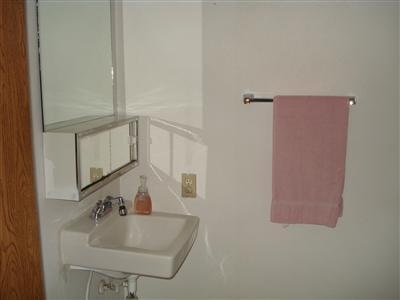 1307 Santa Rosa Circle Reedley, CA 93654 - Photo 18 of 29 Gallery Image 18