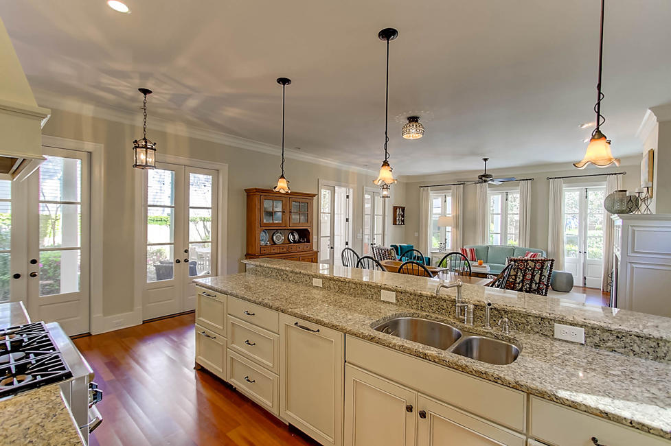 23 Fairhope Road Mount Pleasant, SC 29464 - Photo 15 of 38 Kitchen