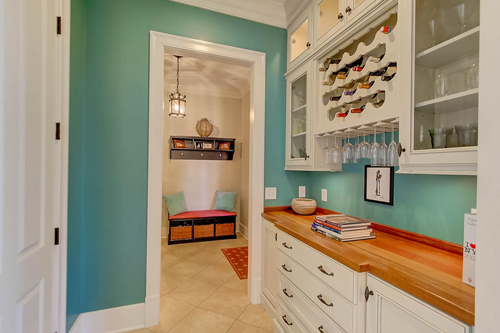 23 Fairhope Road Mount Pleasant, SC 29464 - Photo 17 of 38 Wet Bar