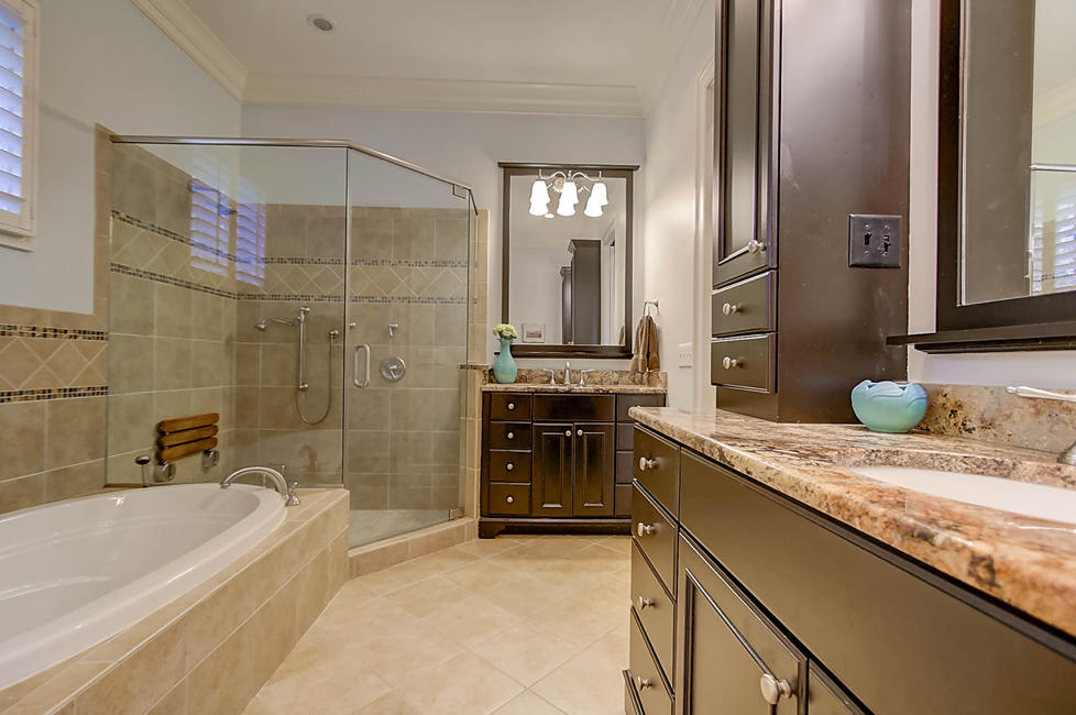 23 Fairhope Road Mount Pleasant, SC 29464 - Photo 23 of 38 Master Bath