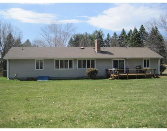 60 Rolling Ridge Road Amherst, MA 01002 - Photo 26 of 27 Gallery Image 26