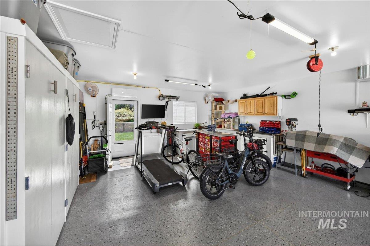 421 South Curtis Road, Unit 118 Boise, ID 83705 - Photo 47 of 49 View of garage