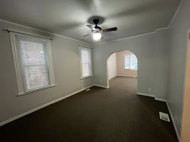 $1,500 | 3535 South Lowe Avenue, Unit 1, Chicago, IL 60609