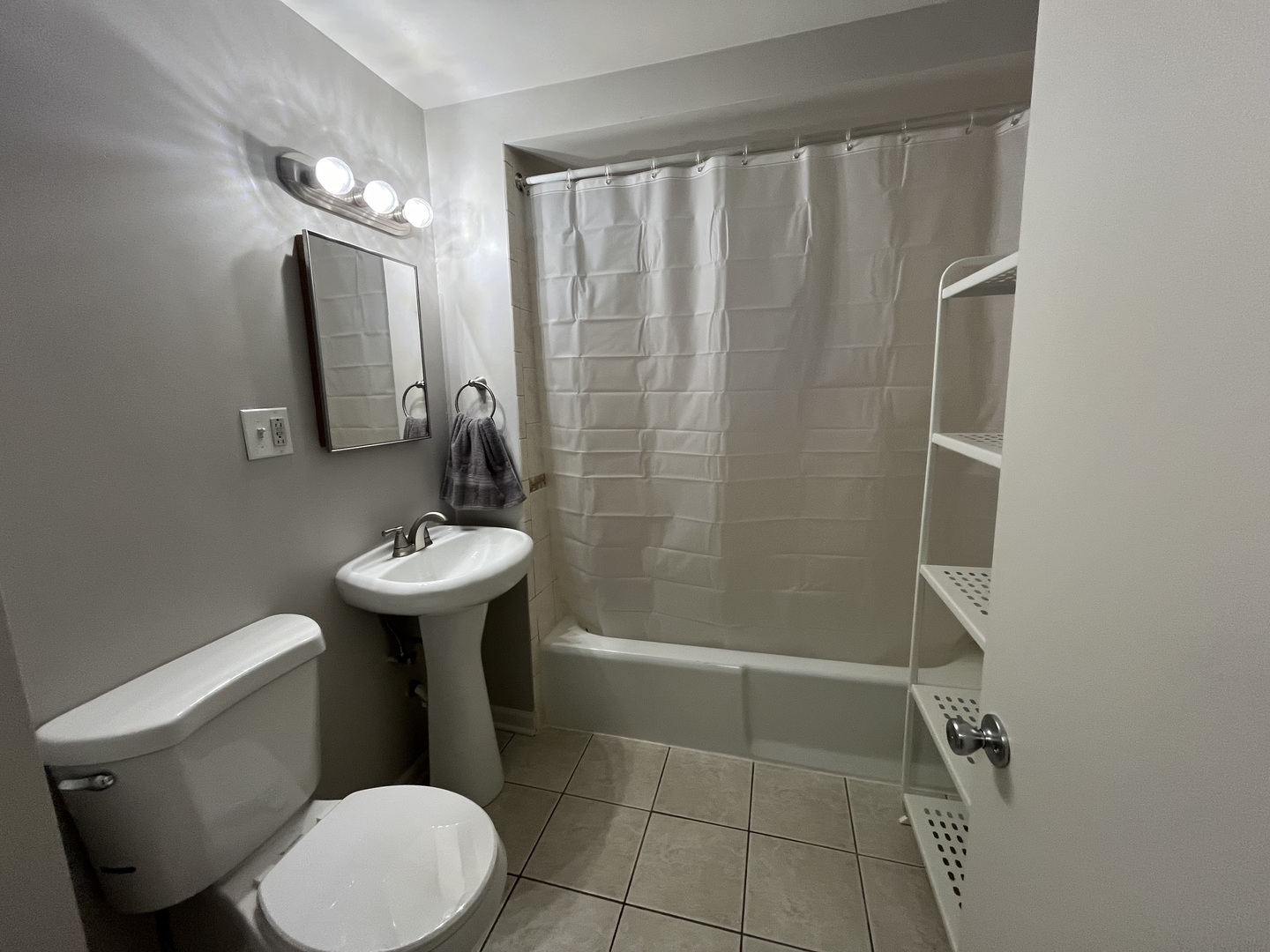 3535 South Lowe Avenue, Unit 1 Chicago, IL 60609 - Photo 10 of 17
