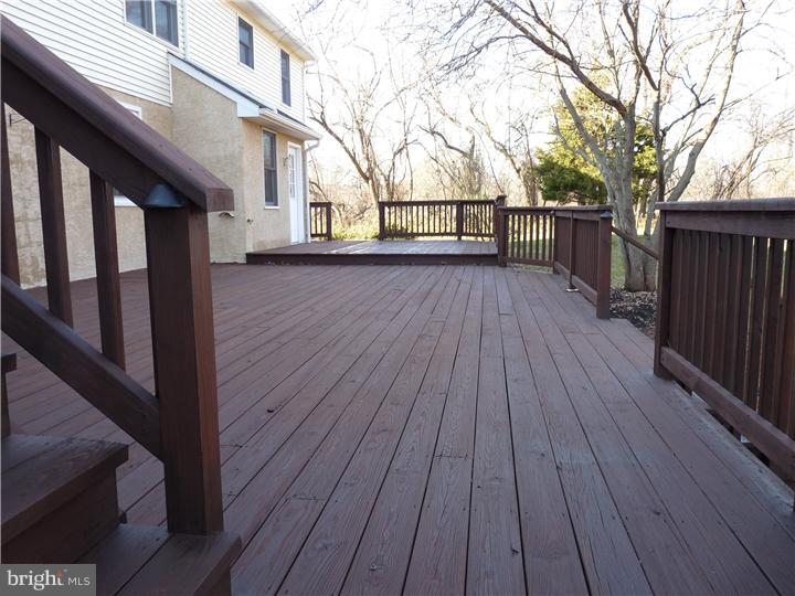 3355 Stump Hall Road Collegeville, PA 19426 - Photo 23 of 25 Deck