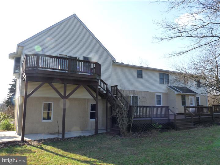 3355 Stump Hall Road Collegeville, PA 19426 - Photo 24 of 25 Exterior Back