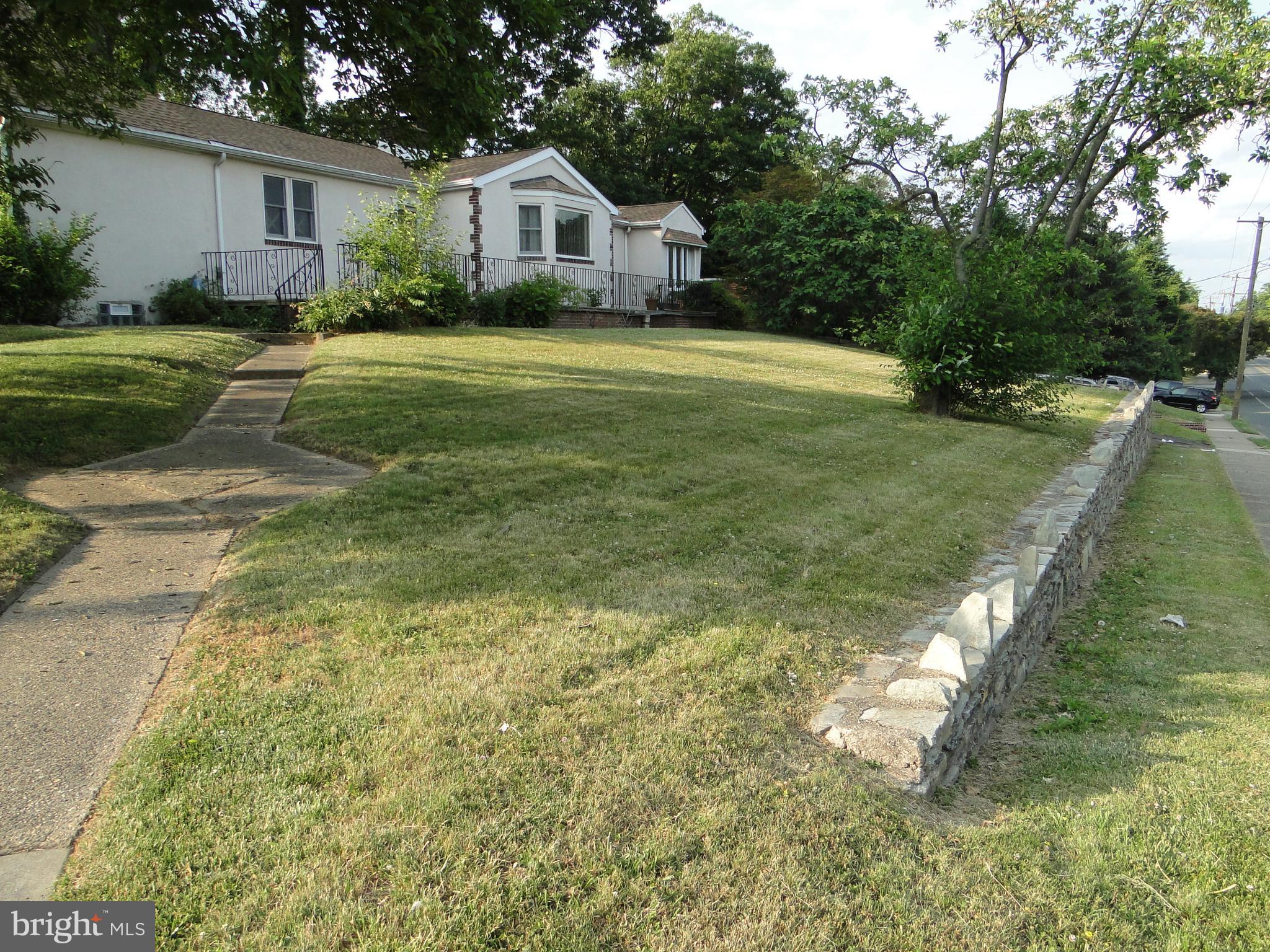843 Welsh Road Philadelphia, PA 19115 - Photo 3 of 40