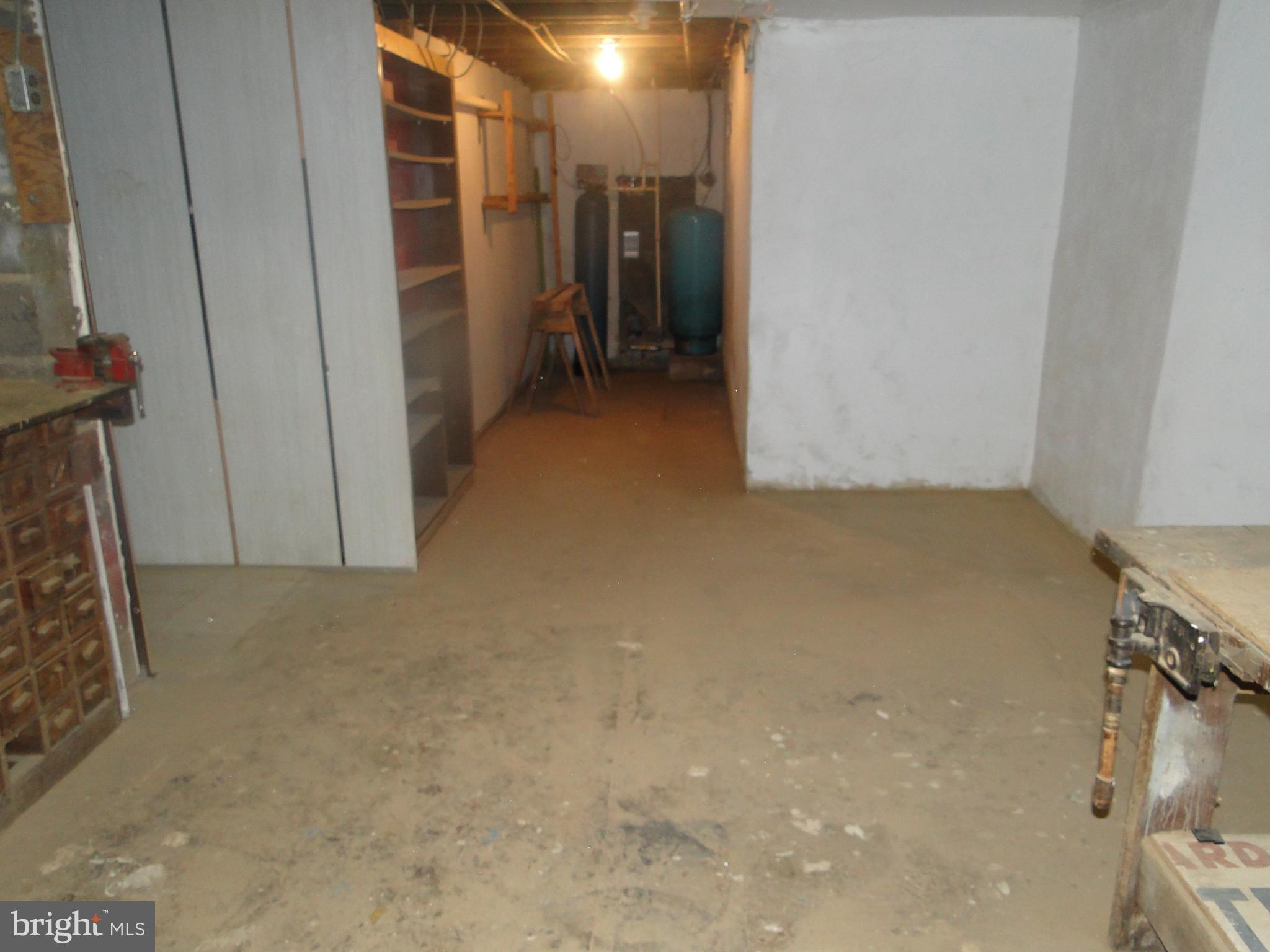 843 Welsh Road Philadelphia, PA 19115 - Photo 32 of 40
