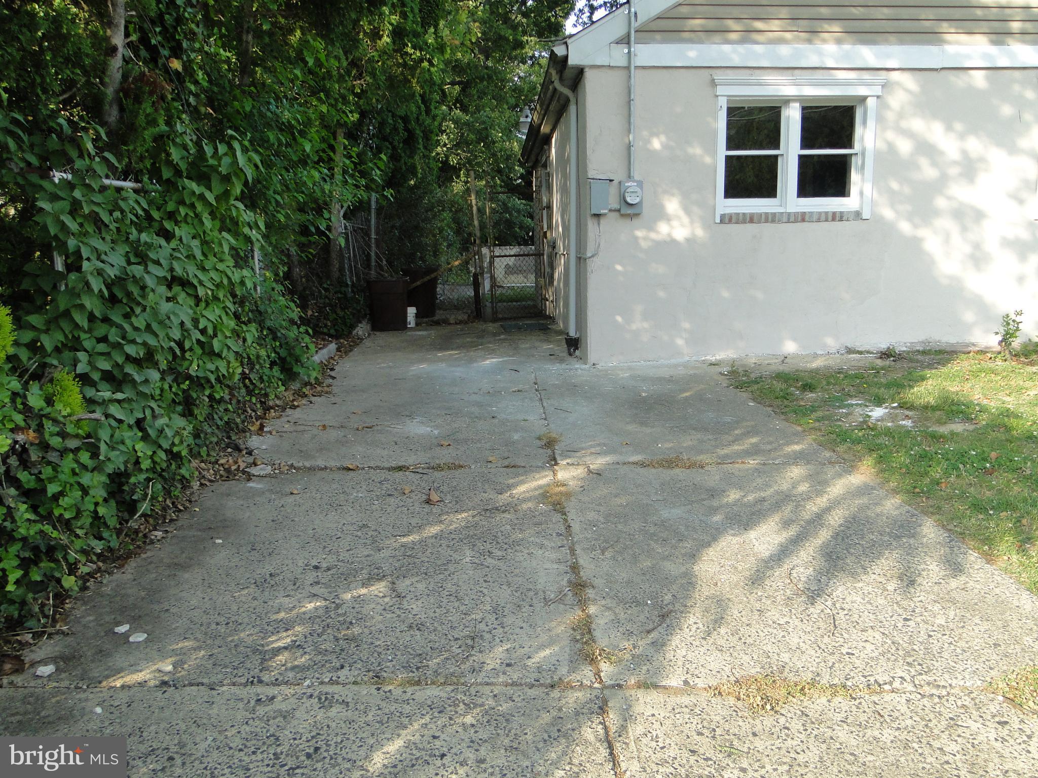 843 Welsh Road Philadelphia, PA 19115 - Photo 6 of 40