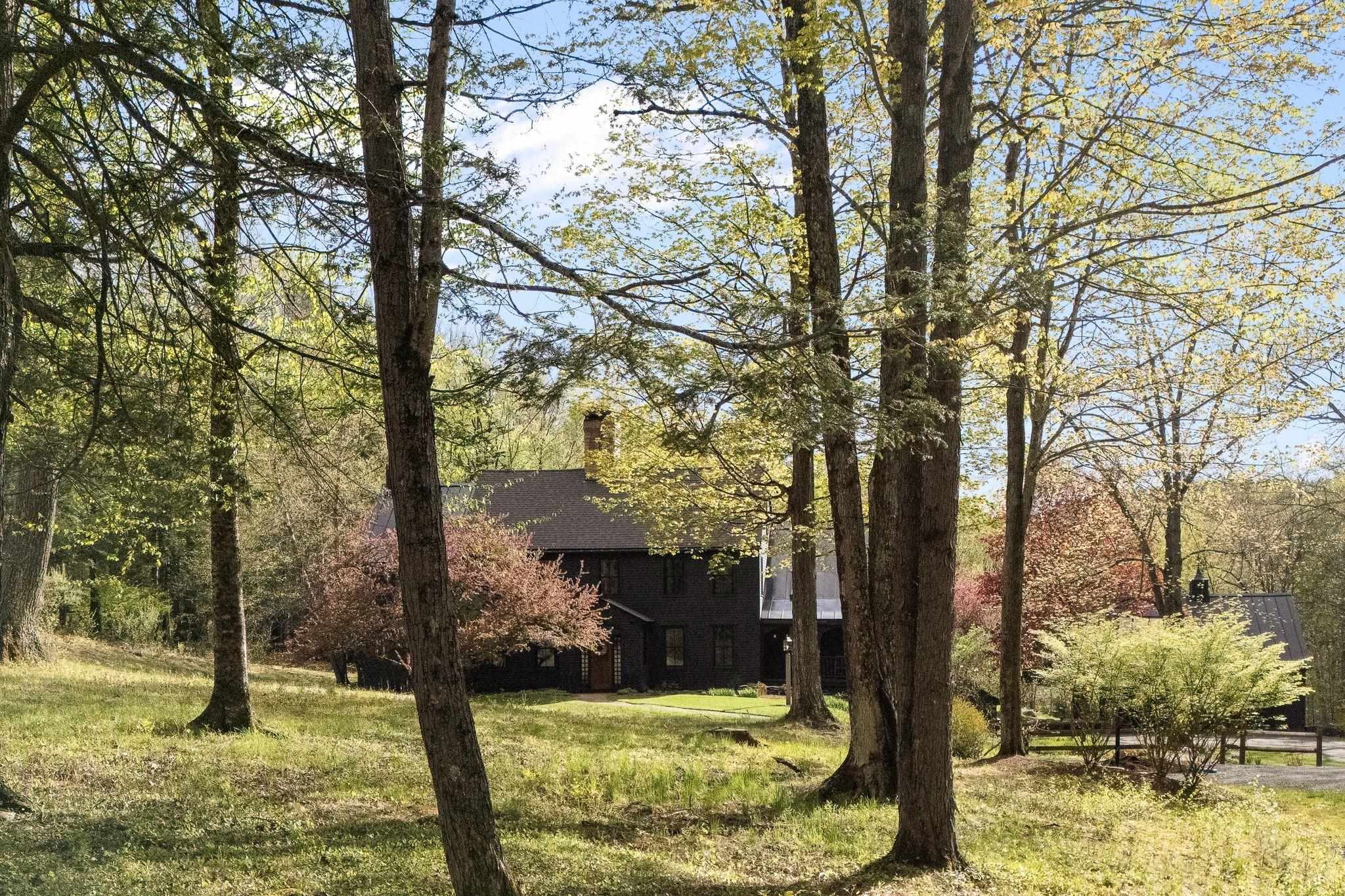 390 Pleasant Valley Road Brattleboro, VT 05301 - Photo 51 of 53