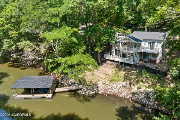 $449,900 | 48 Lake Village Road, Eldon, MO 65026