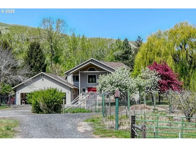 $975,000 | 54693 Bingham Road, Adams, OR 97810
