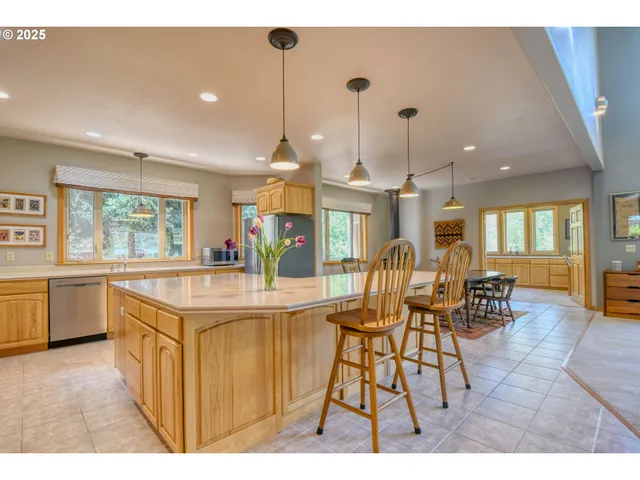 $975,000 | 54693 Bingham Road, Adams, OR 97810