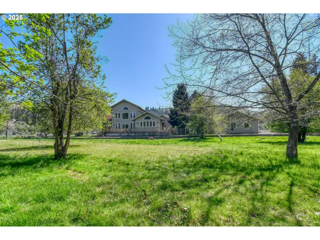 $975,000 | 54693 Bingham Road, Adams, OR 97810