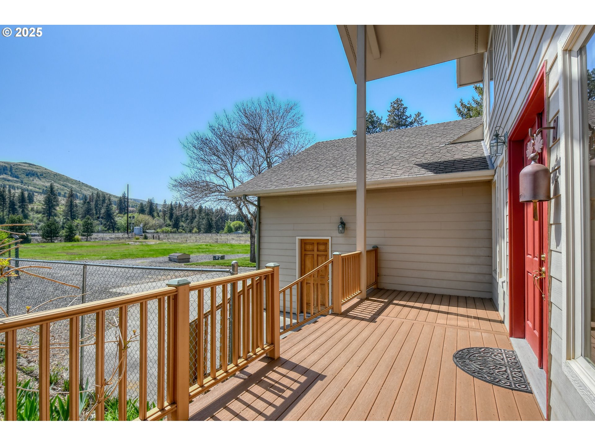 54693 Bingham Road Adams, OR 97810 - Photo 4 of 48