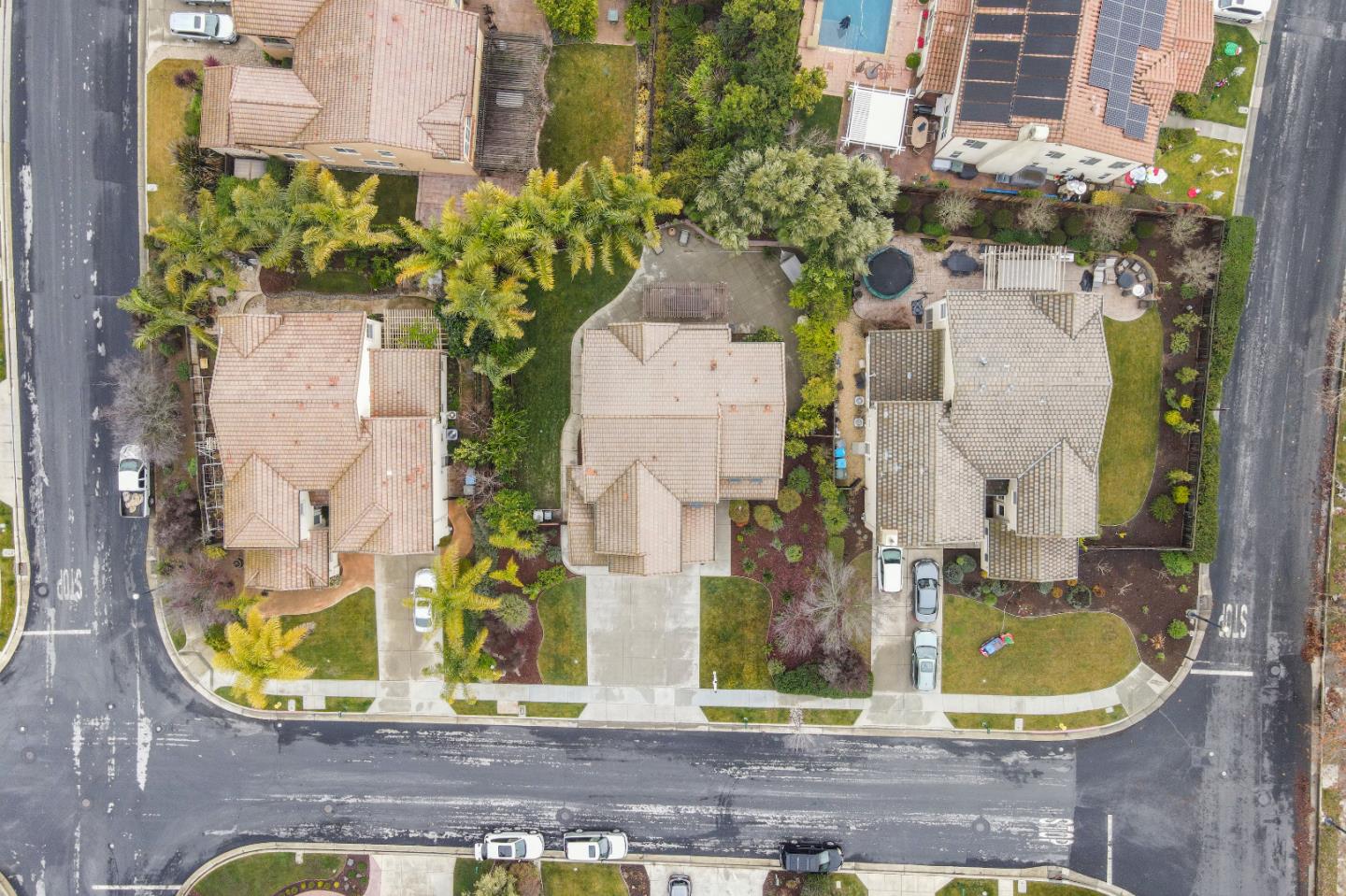 1960 County Down Way Gilroy, CA 95020 - Photo 50 of 62