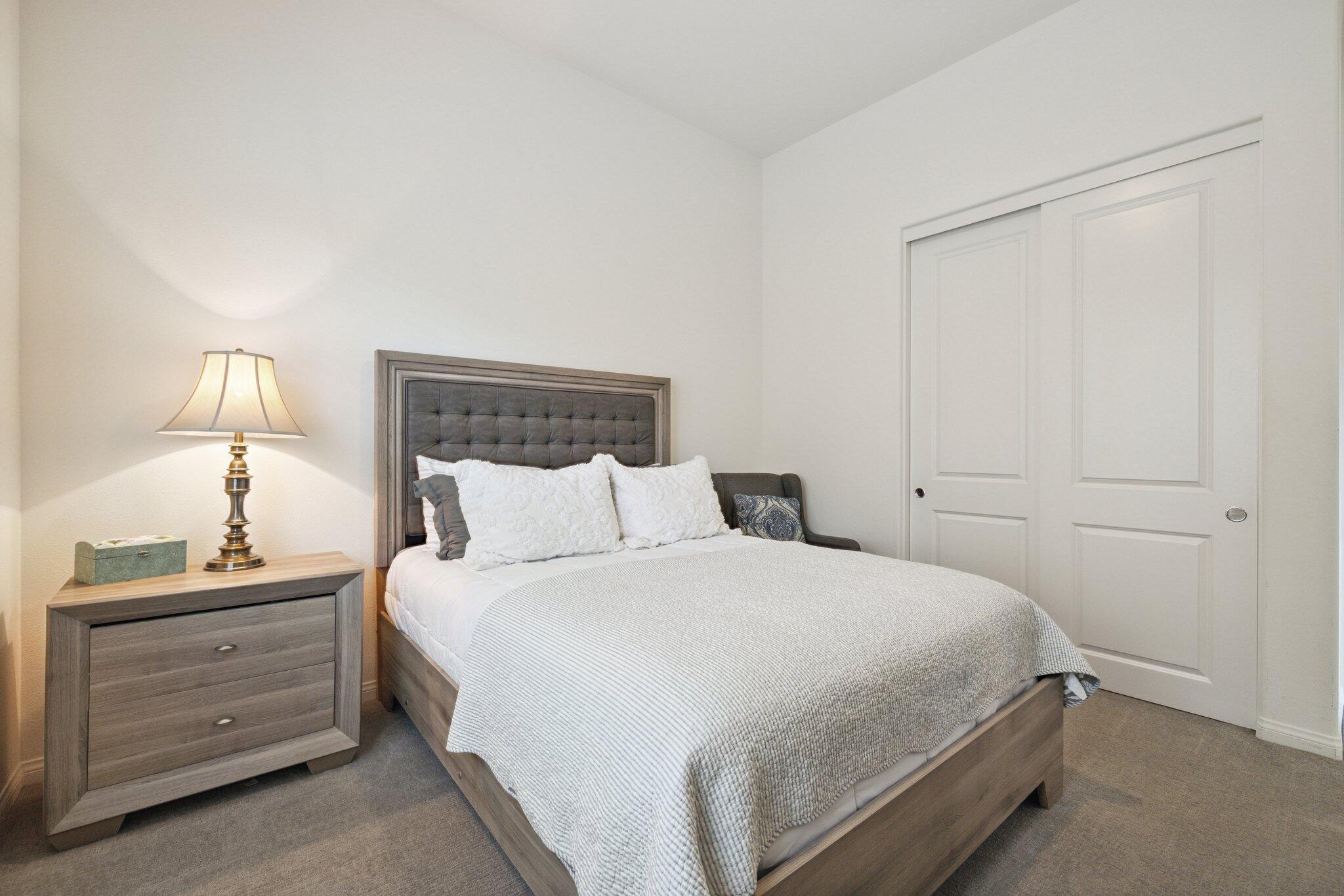 4017 Via Fragante, Unit 3 Palm Desert, CA 92260 - Photo 24 of 43 40-web-or-mls-2H8A9202