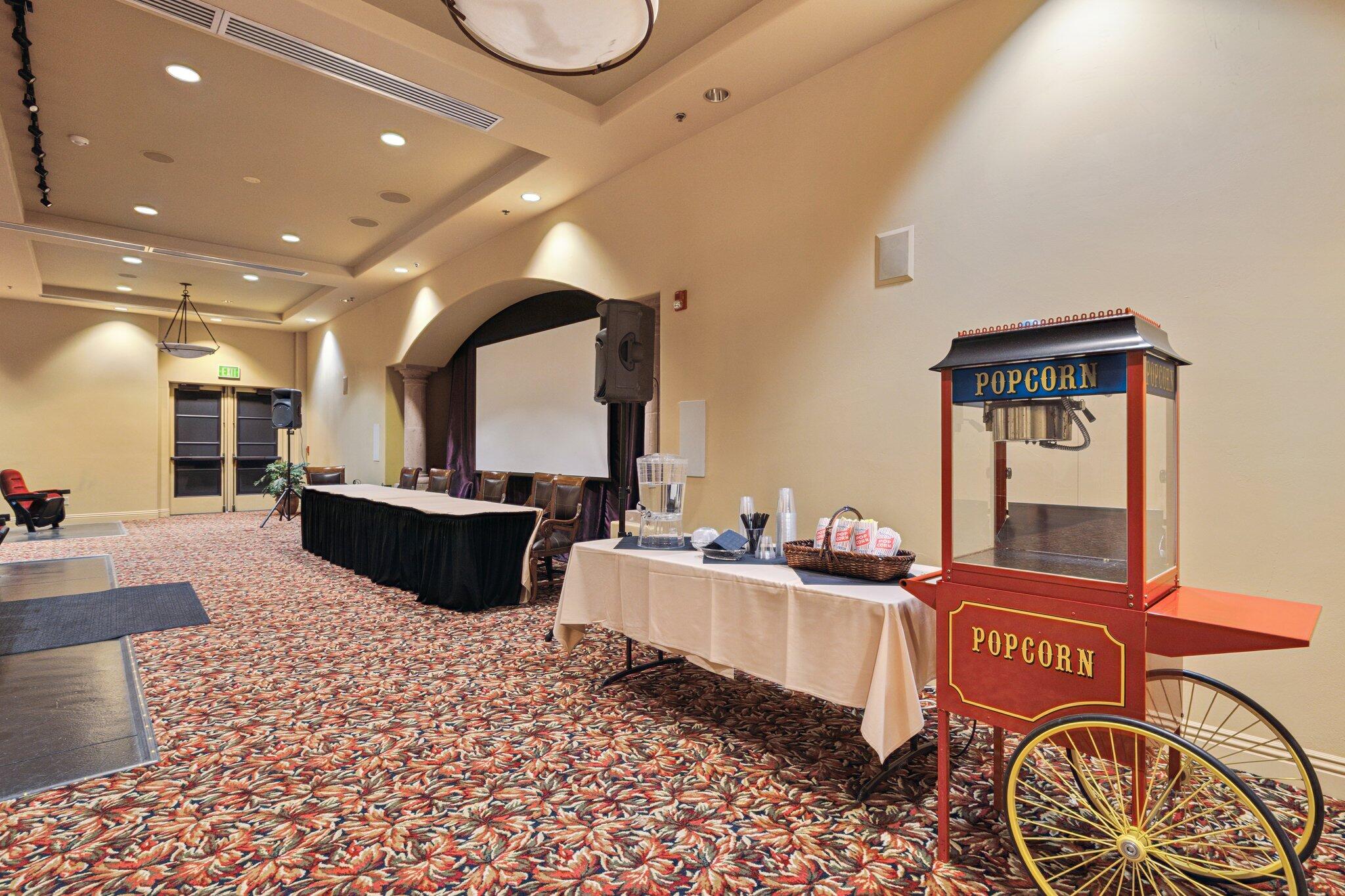 4017 Via Fragante, Unit 3 Palm Desert, CA 92260 - Photo 42 of 43 10-web-or-mls-2H8A9393