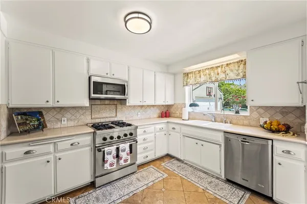 $1,700,000 | 2205 Las Lunas Street, Pasadena, CA 91107
