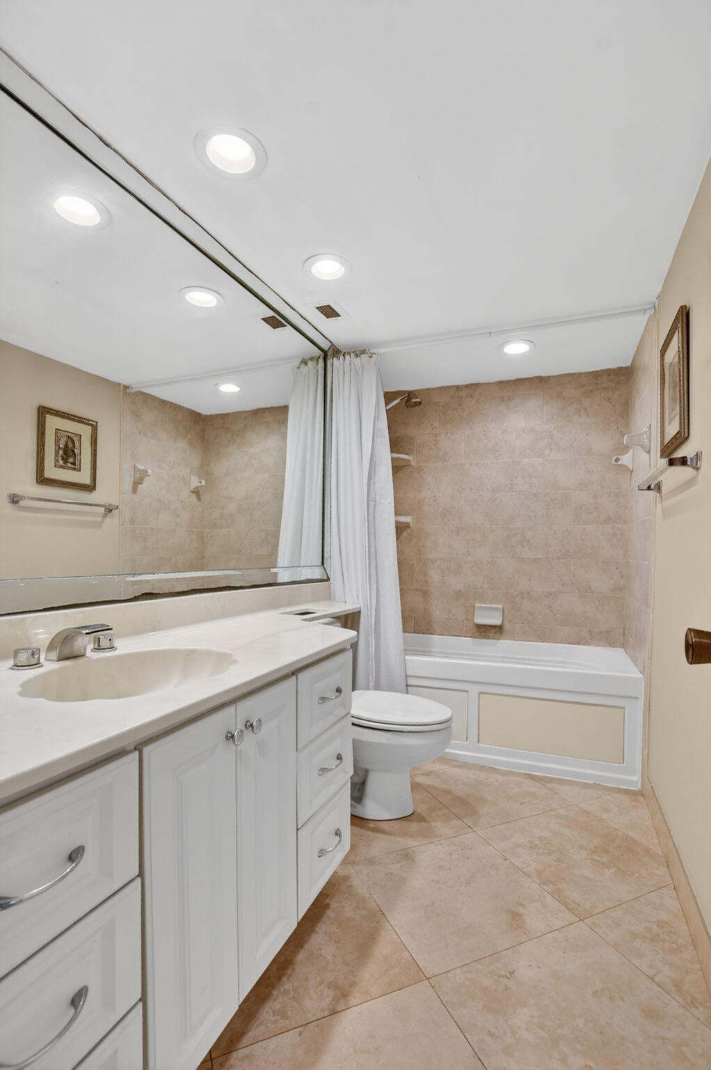 2851 South Ocean Boulevard, Unit T2 Boca Raton, FL 33432 - Photo 23 of 49 22-web-or-mls-DSC_0901