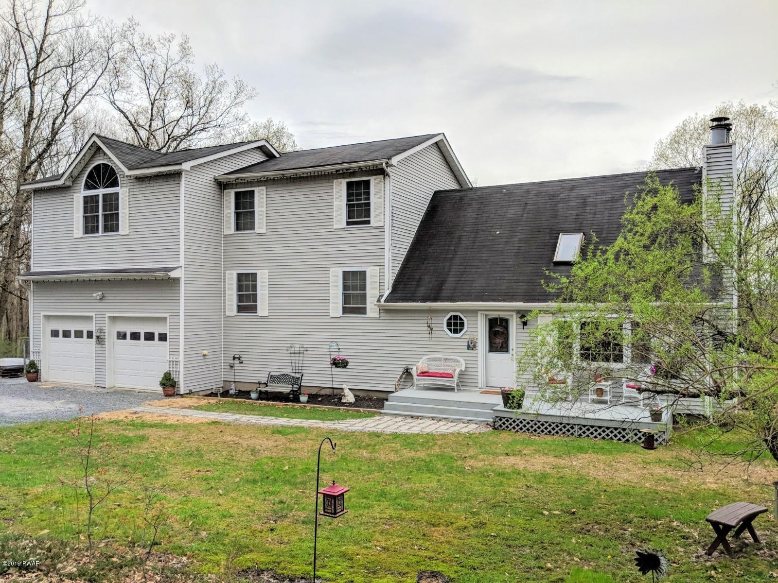 189 Meadow Ridge Acres Road Milford, PA 18337 - Photo 2 of 42 FRONT VIEW (2)