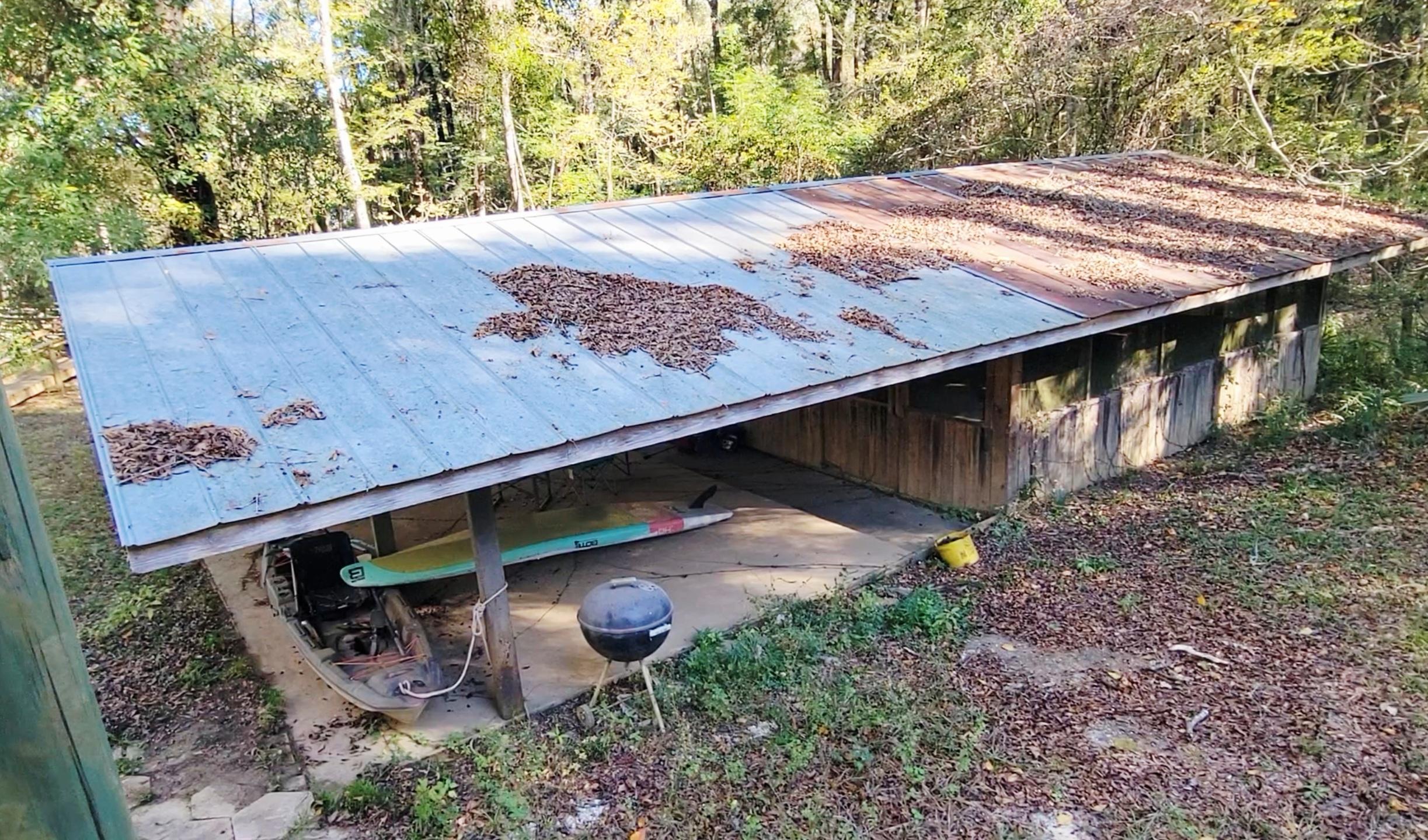 1907 River Road Ponce de Leon, FL 32455 - Photo 20 of 63 a view of a wooden deck