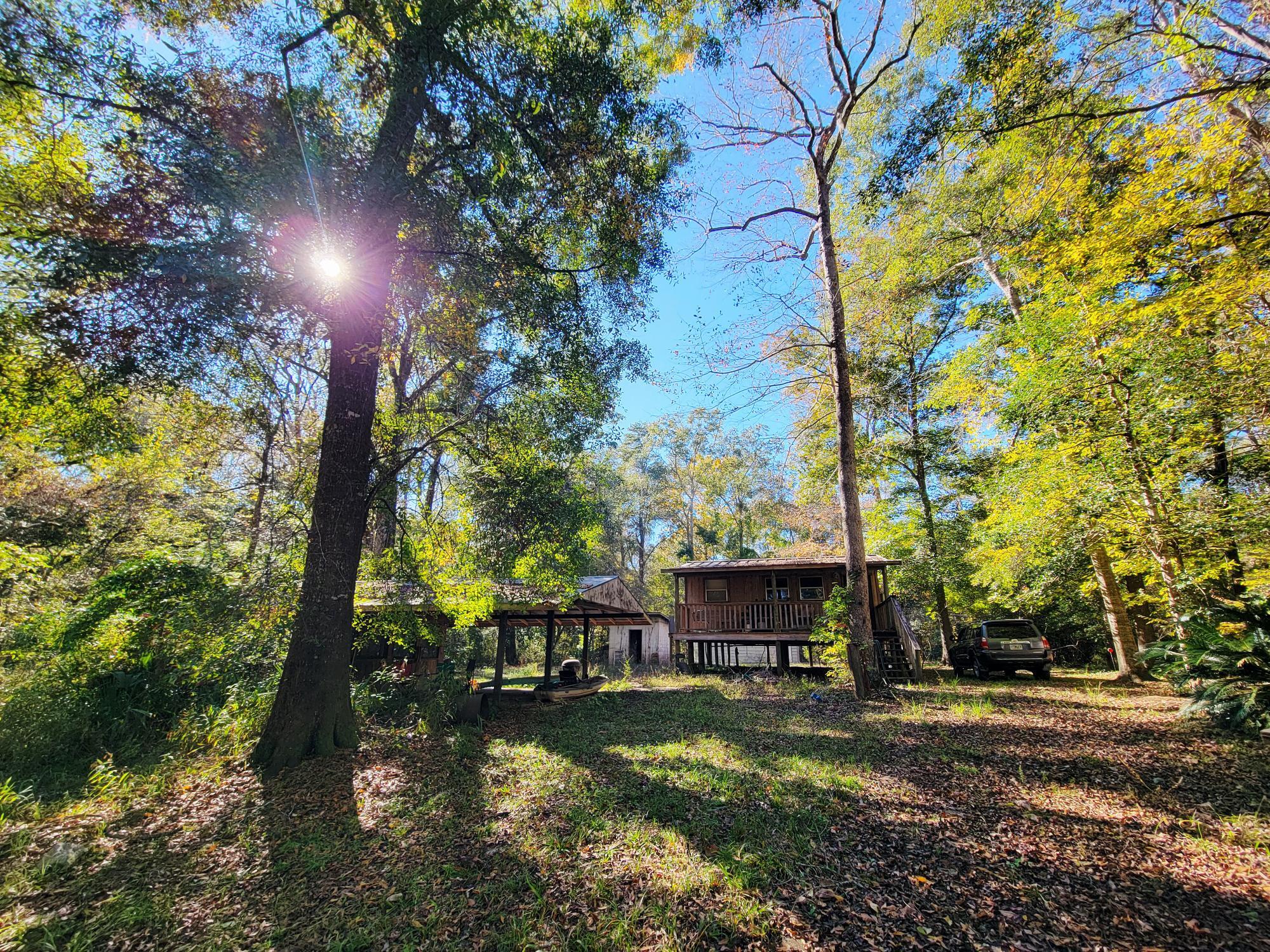 1907 River Road Ponce de Leon, FL 32455 - Photo 3 of 63 20251112_132129