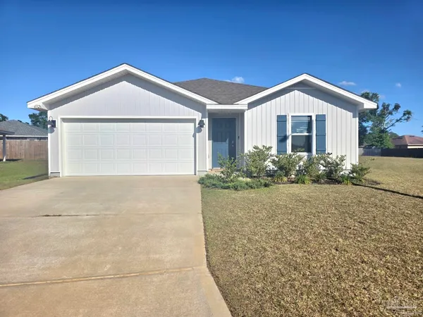 $2,000 | 4326 Winged Elm Court, Pace, FL 32571