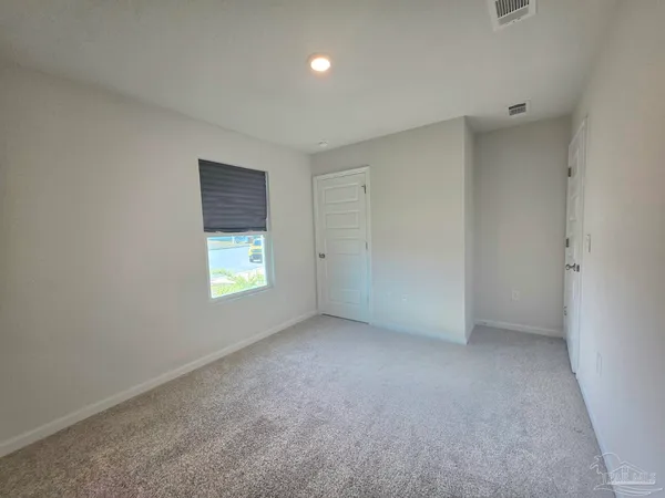 $2,000 | 4326 Winged Elm Court, Pace, FL 32571