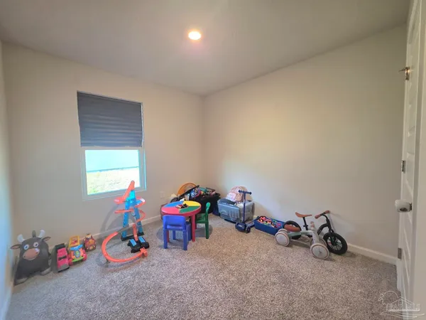 $2,000 | 4326 Winged Elm Court, Pace, FL 32571