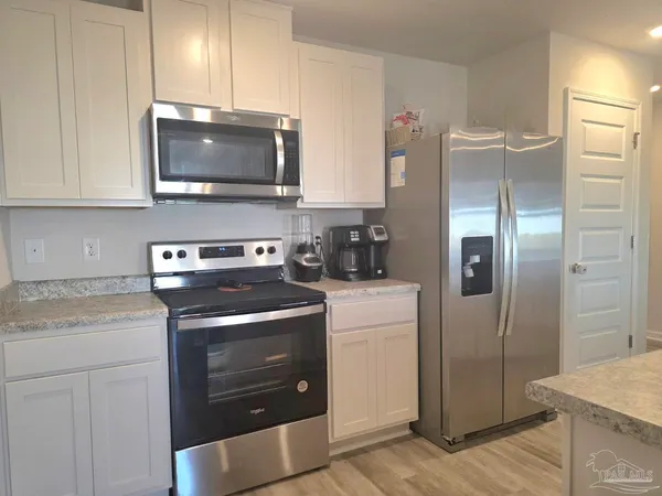 $2,000 | 4326 Winged Elm Court, Pace, FL 32571