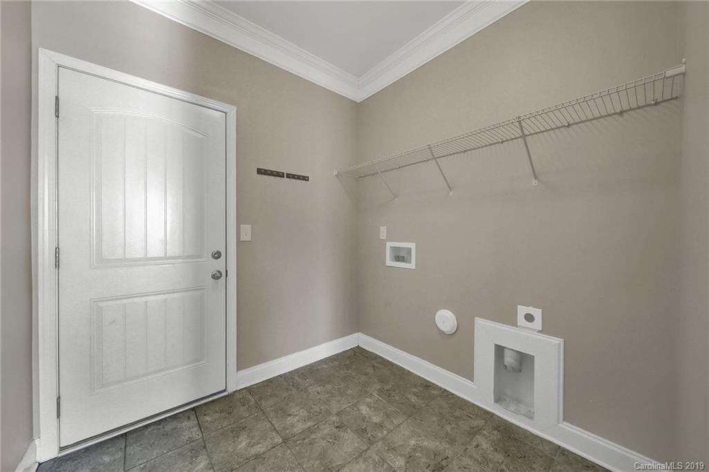 264 Annatto Way Tega Cay, SC 29708 - Photo 18 of 36 a view of a small space